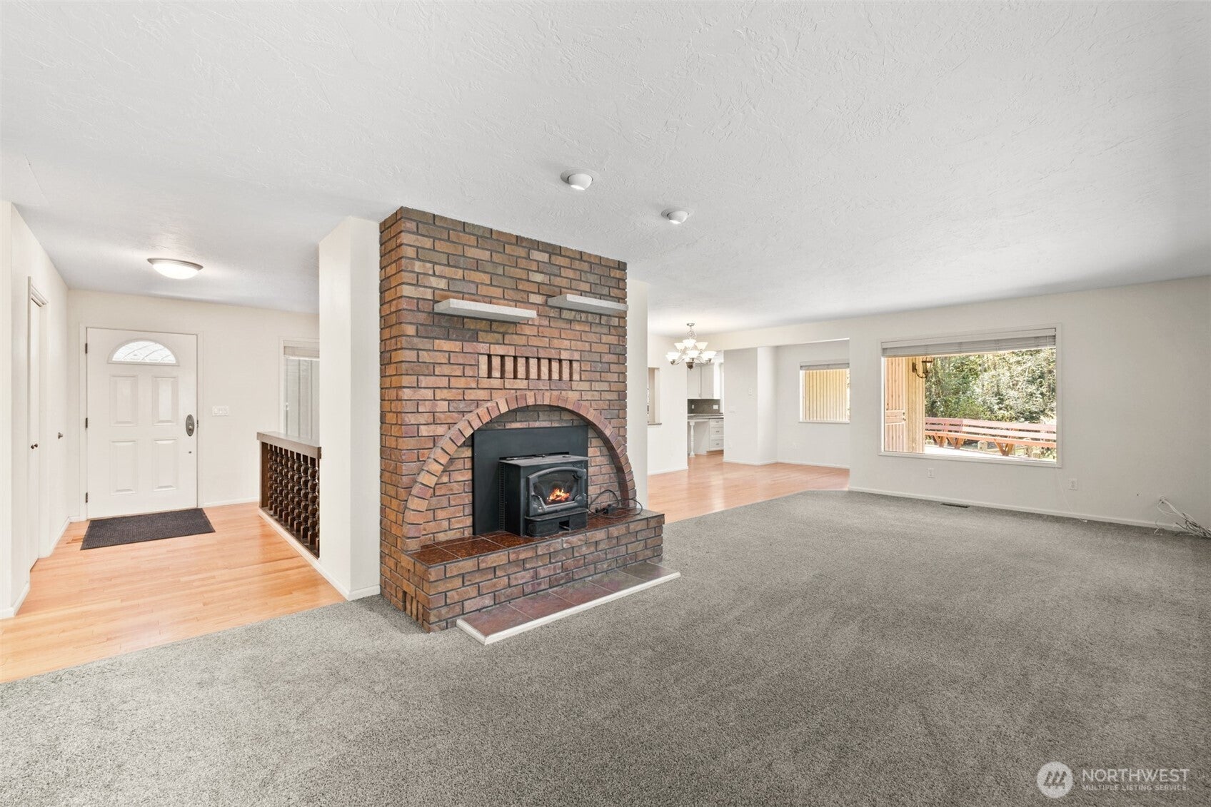 Port Angeles, Washington, 98362, United States, 6 Bedrooms Bedrooms, ,2 BathroomsBathrooms,Residential,For Sale,1791585