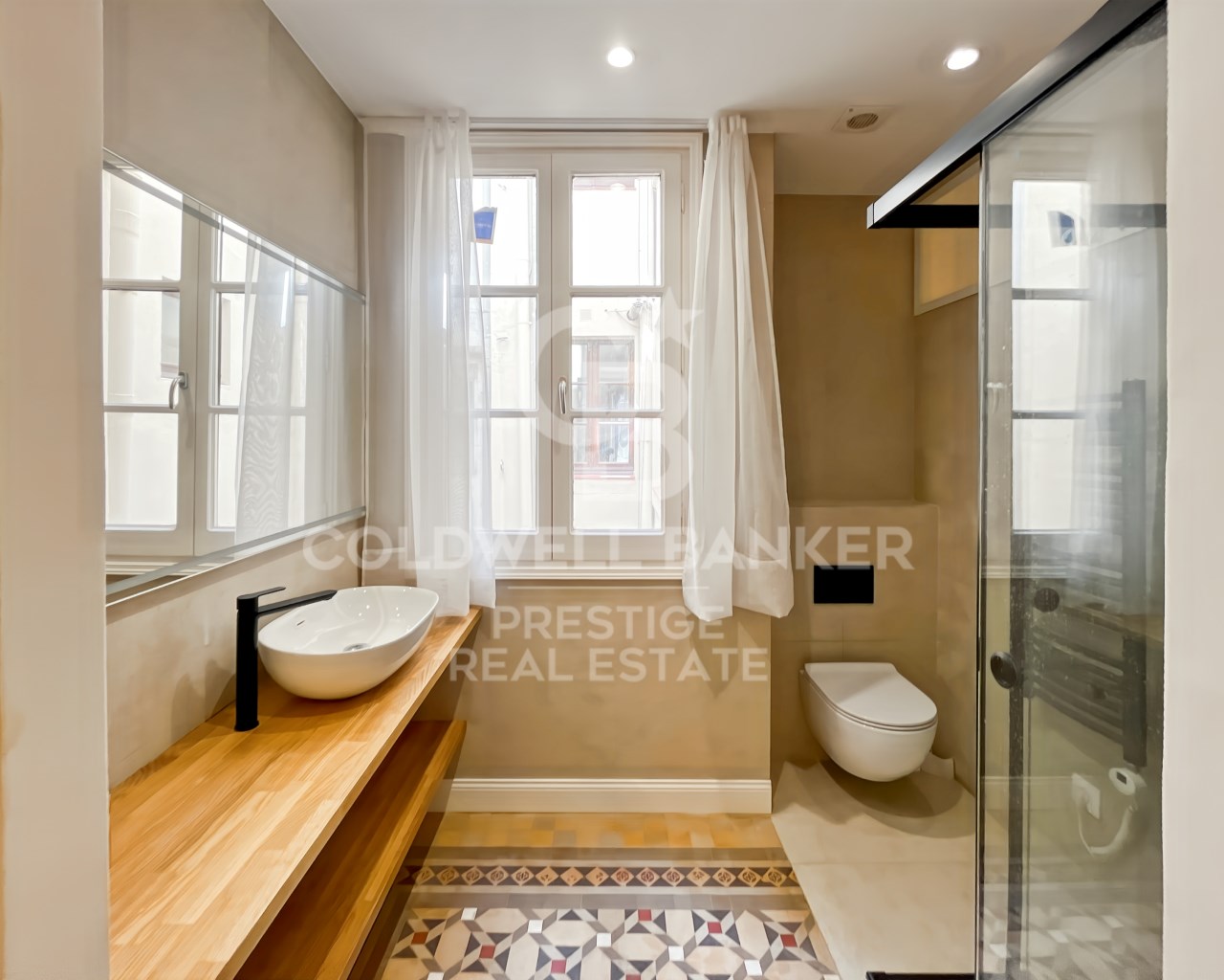 Barcelona, Catalonia, ES, 3 Bedrooms Bedrooms, ,3 BathroomsBathrooms,Residential,For Sale,1900939