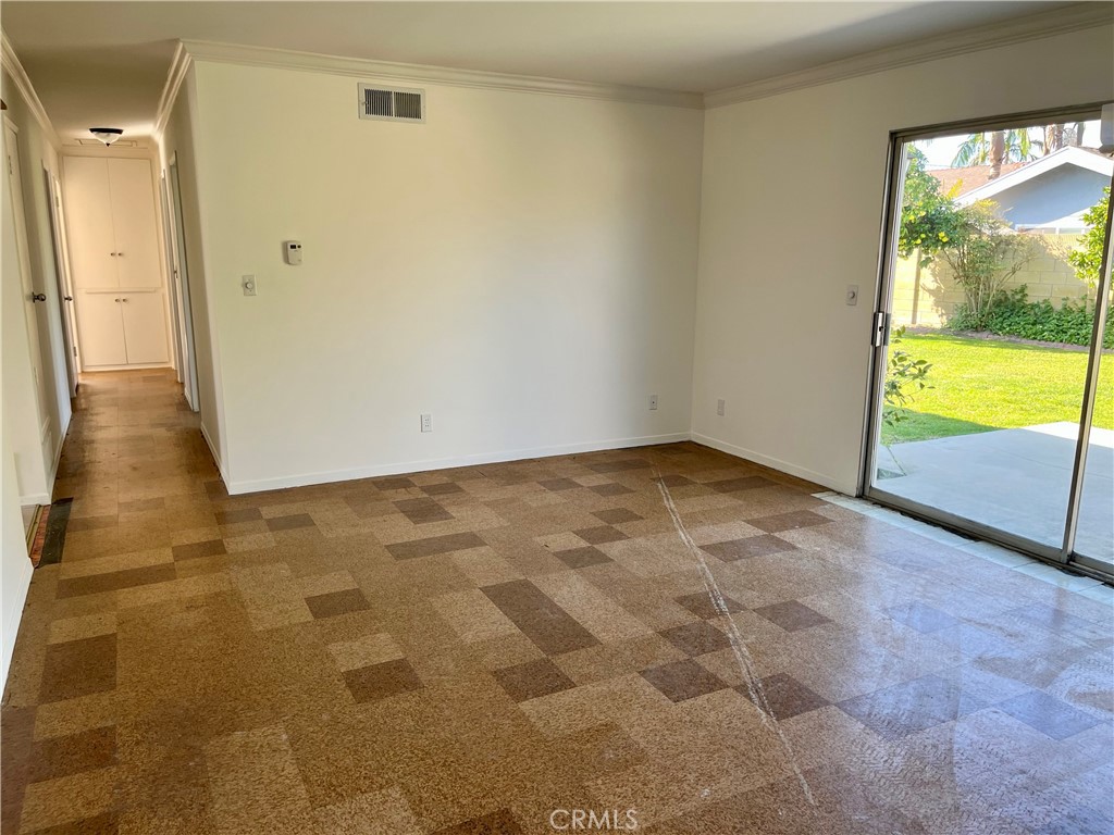 Huntington Beach, California, 92649, United States, 4 Bedrooms Bedrooms, ,2 BathroomsBathrooms,Residential,For Sale,1989631