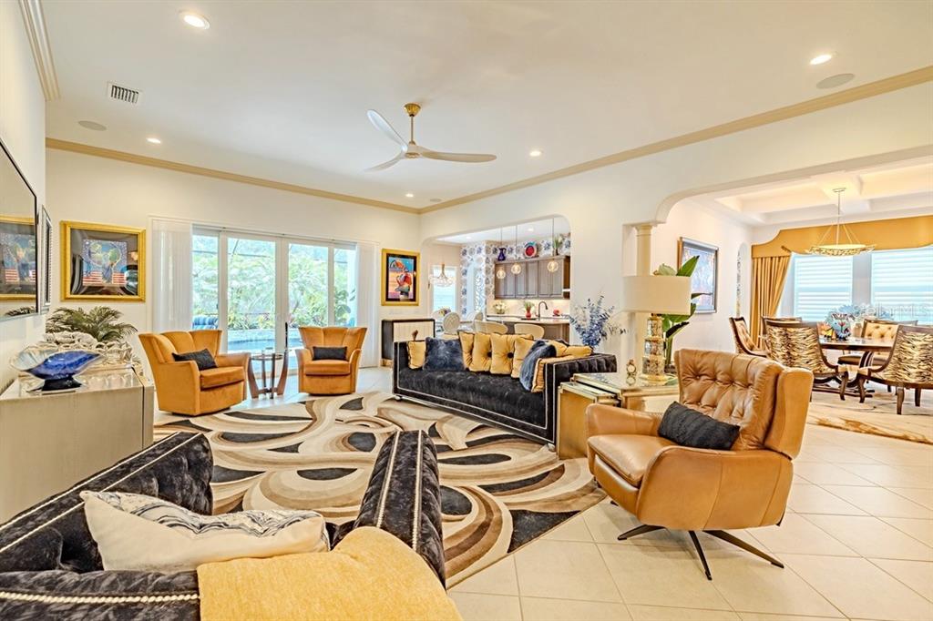 Wesley Chapel, Florida, 33543, United States, 4 Bedrooms Bedrooms, ,5 BathroomsBathrooms,Residential,For Sale,1838527