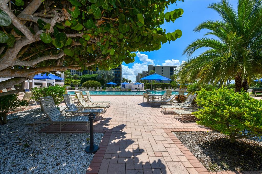 Longboat Key, Florida, 34228, United States, 2 Bedrooms Bedrooms, ,2 BathroomsBathrooms,Residential,For Sale,1995565
