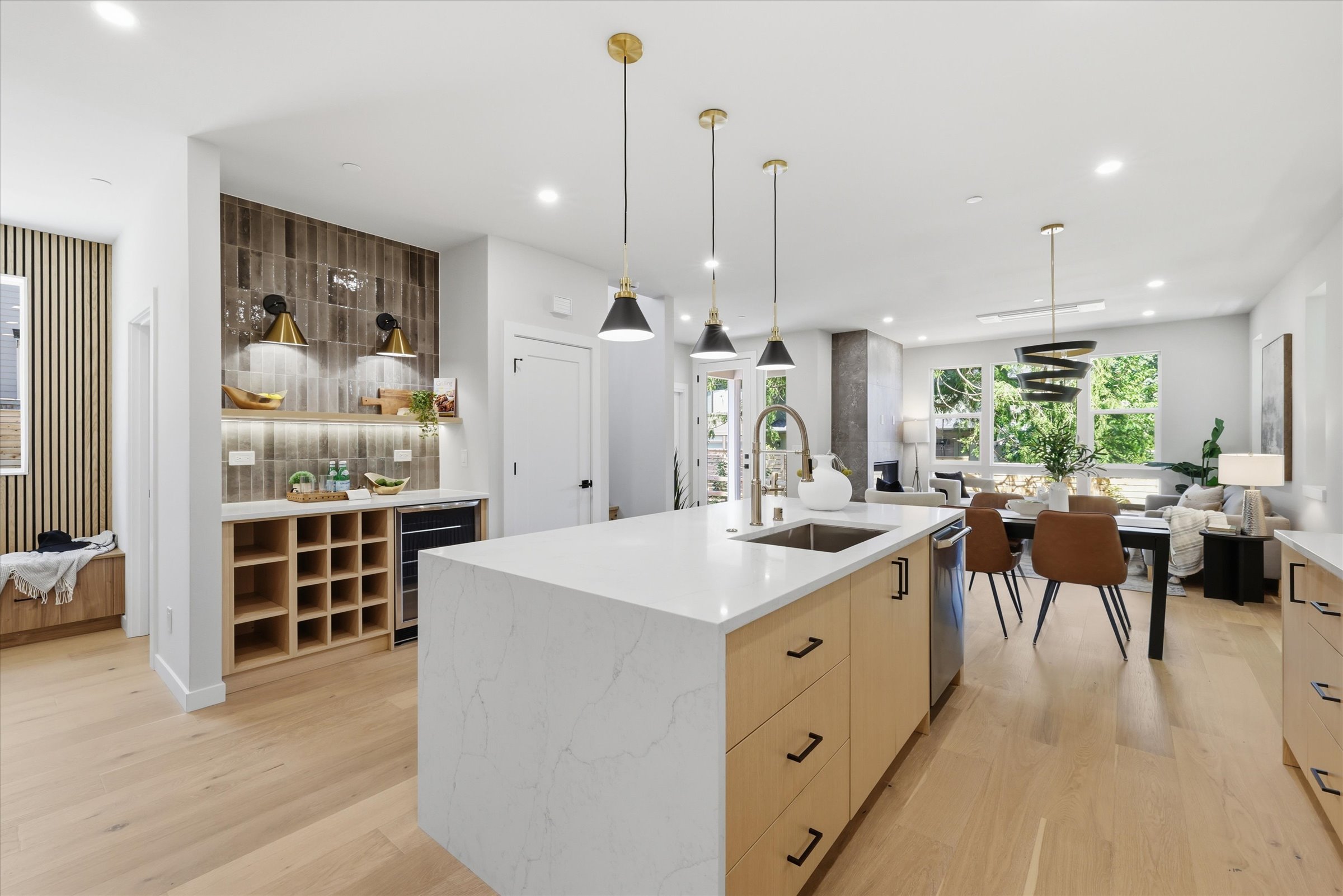  9016 124th Lane NE, Kirkland, WA 98033 - 物件實景