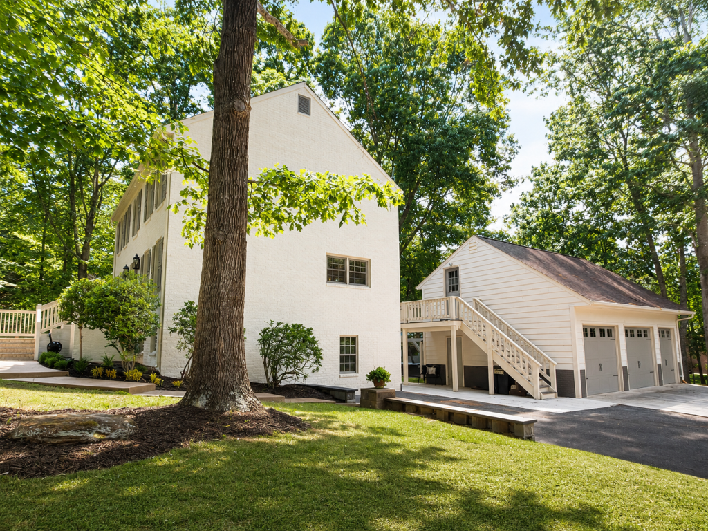 Forest, Virginia, 24551, United States, 4 Bedrooms Bedrooms, ,4 BathroomsBathrooms,Residential,For Sale,2049323