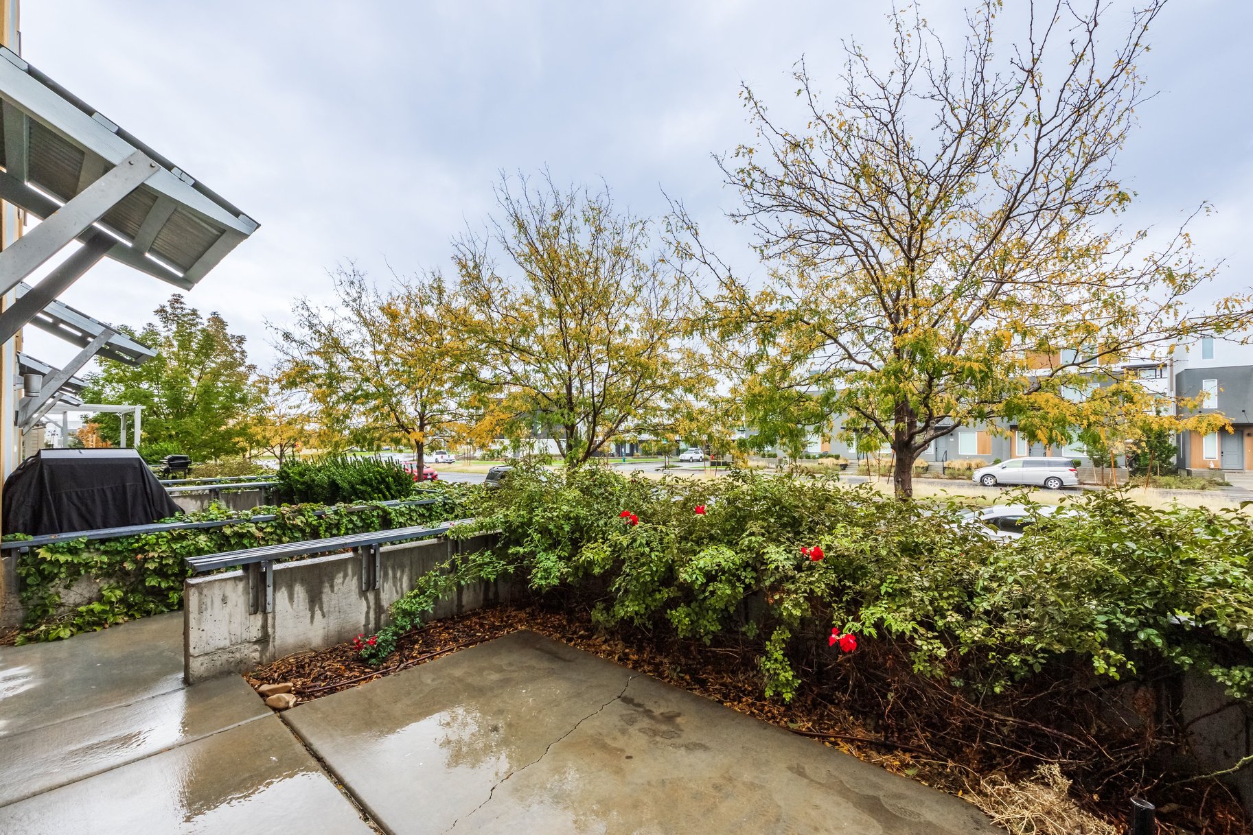  Daybreak Townhome Available - Great Location - 物件實景