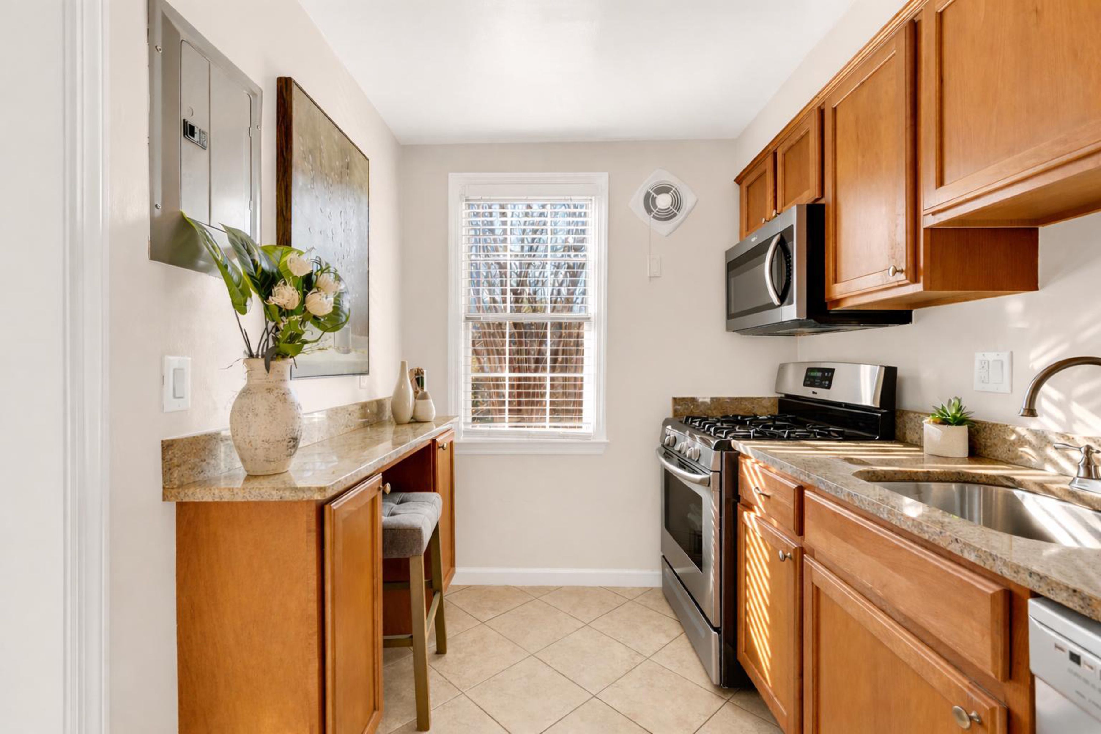  6715 W Wakefield Drive, Alexandria, VA, 22307 - 物件實景