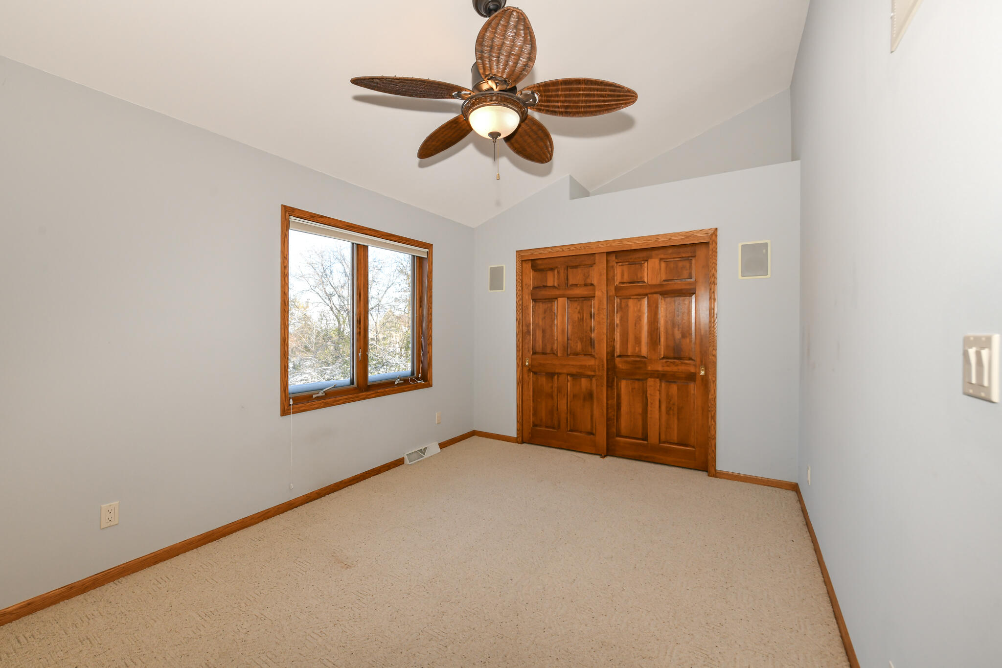 Mount Pleasant, Wisconsin, 53406, United States, 4 Bedrooms Bedrooms, ,3 BathroomsBathrooms,Residential,For Sale,1989473