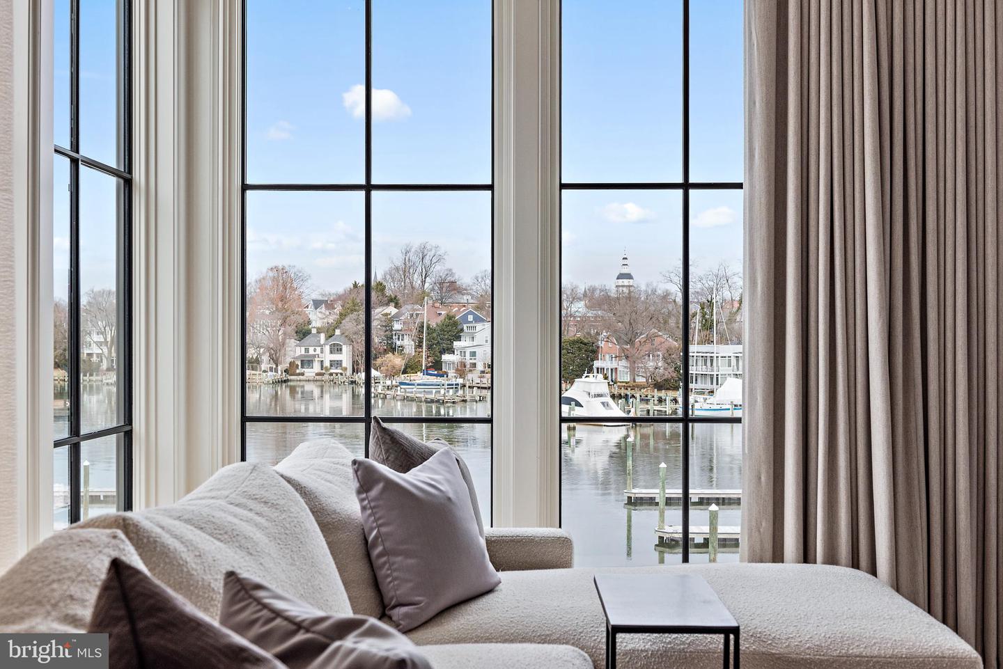 Annapolis, Maryland, 21403, United States, 3 Bedrooms Bedrooms, ,3 BathroomsBathrooms,Residential,For Sale,1699170