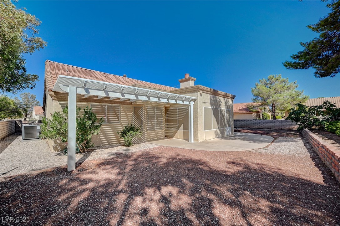Las Vegas, Nevada, 89134, United States, 2 Bedrooms Bedrooms, ,2 BathroomsBathrooms,Residential,For Sale,1950375