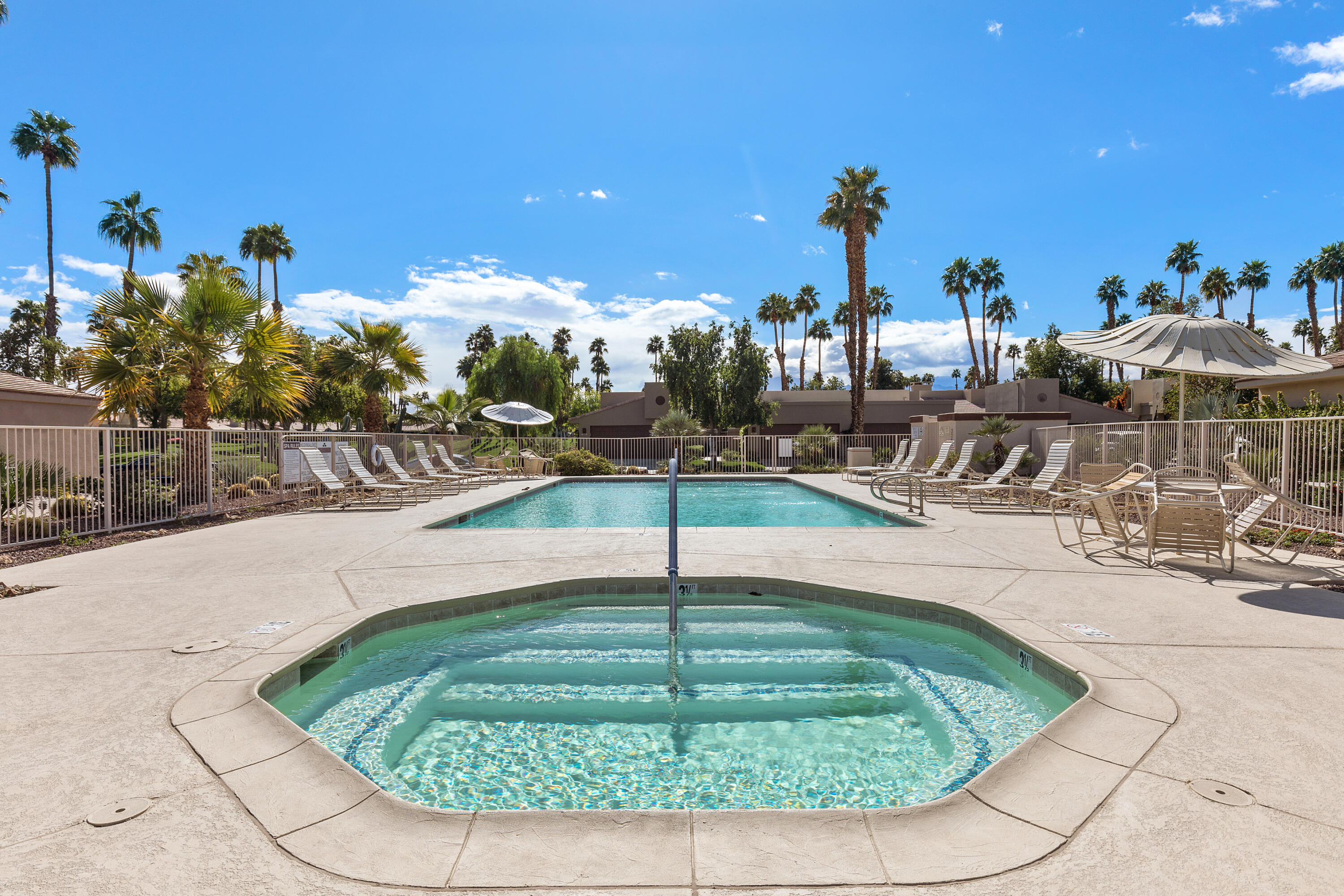 Palm Desert, California, 92211, United States, 2 Bedrooms Bedrooms, ,2 BathroomsBathrooms,Residential,For Sale,1938560