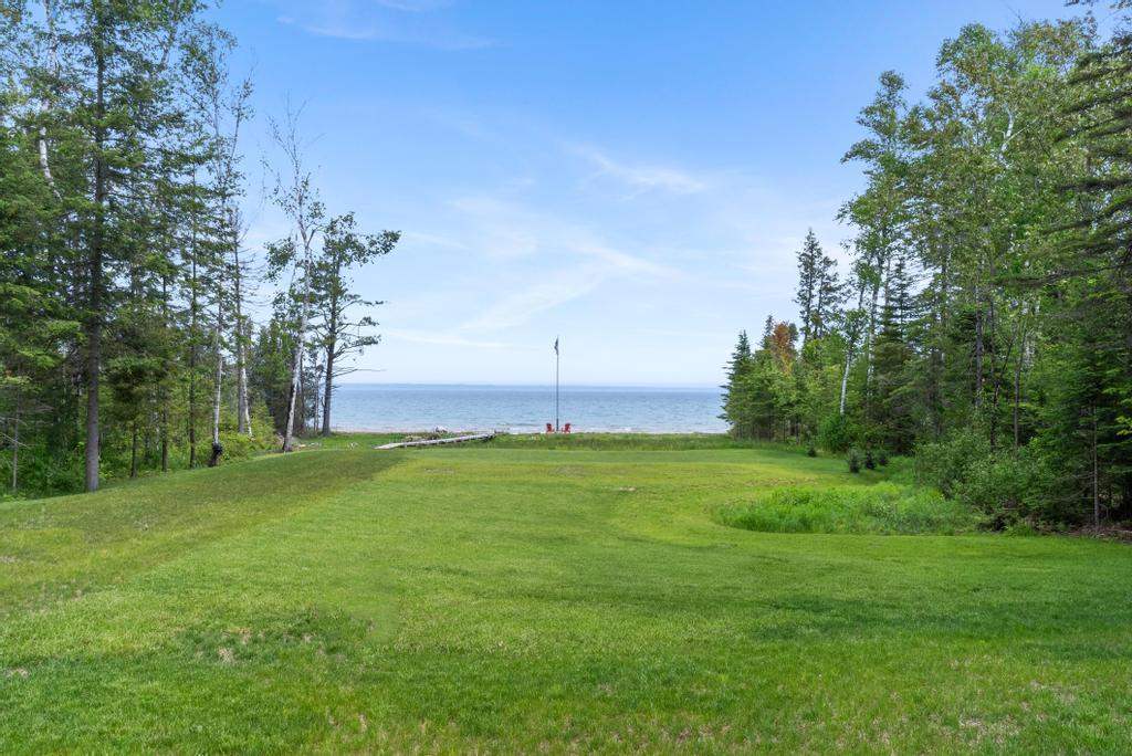 Cheboygan, Michigan, 49721, United States, 2 Bedrooms Bedrooms, ,1 BathroomBathrooms,Residential,For Sale,1856011