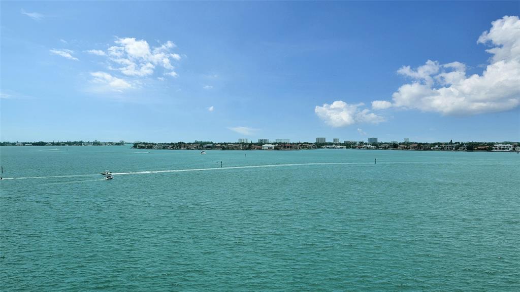 Sarasota, Florida, 34236, United States, 2 Bedrooms Bedrooms, ,2 BathroomsBathrooms,Residential,For Sale,1960726