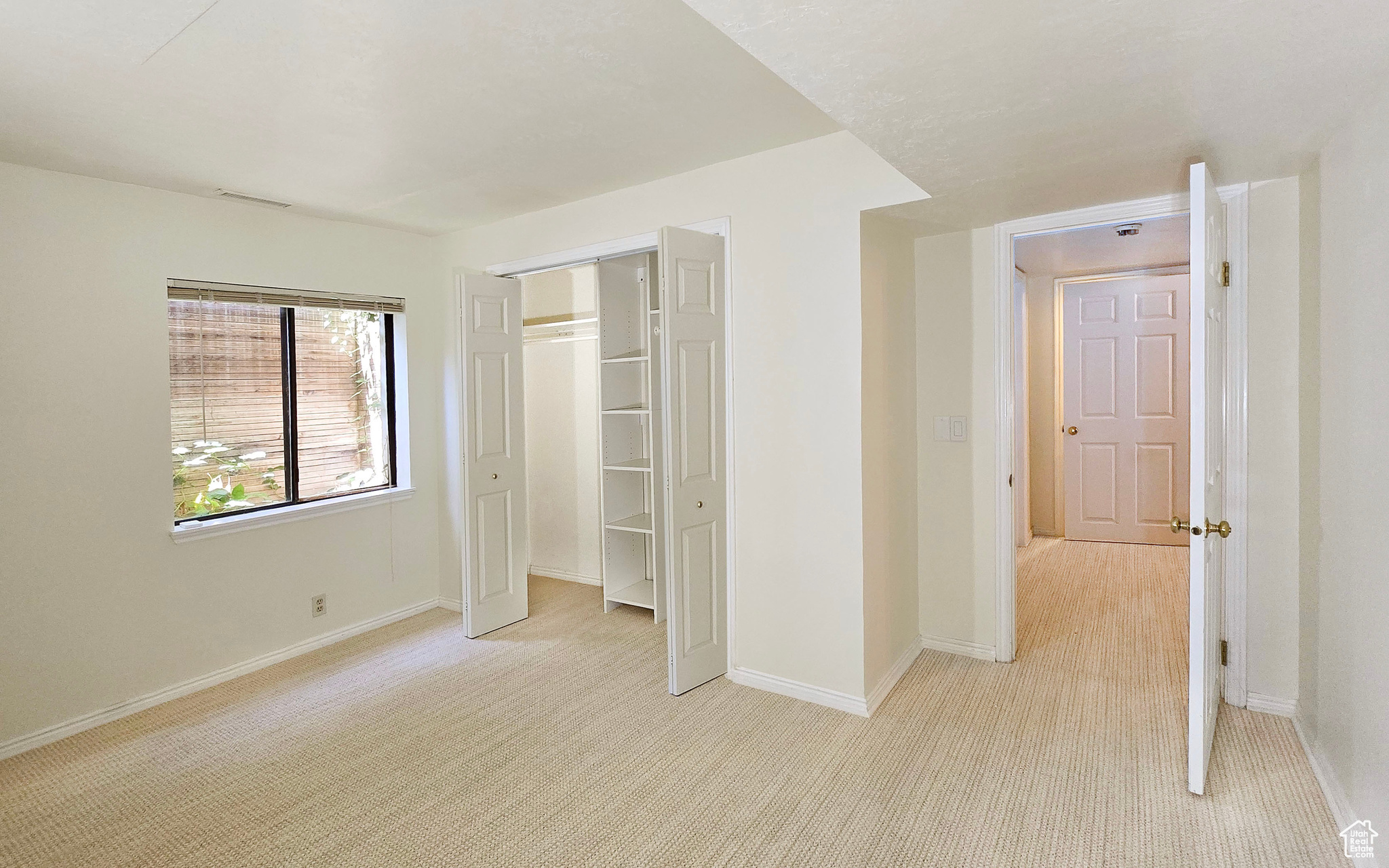 Salt Lake City, Utah, 84103, United States, 3 Bedrooms Bedrooms, ,3 BathroomsBathrooms,Residential,For Sale,1794274