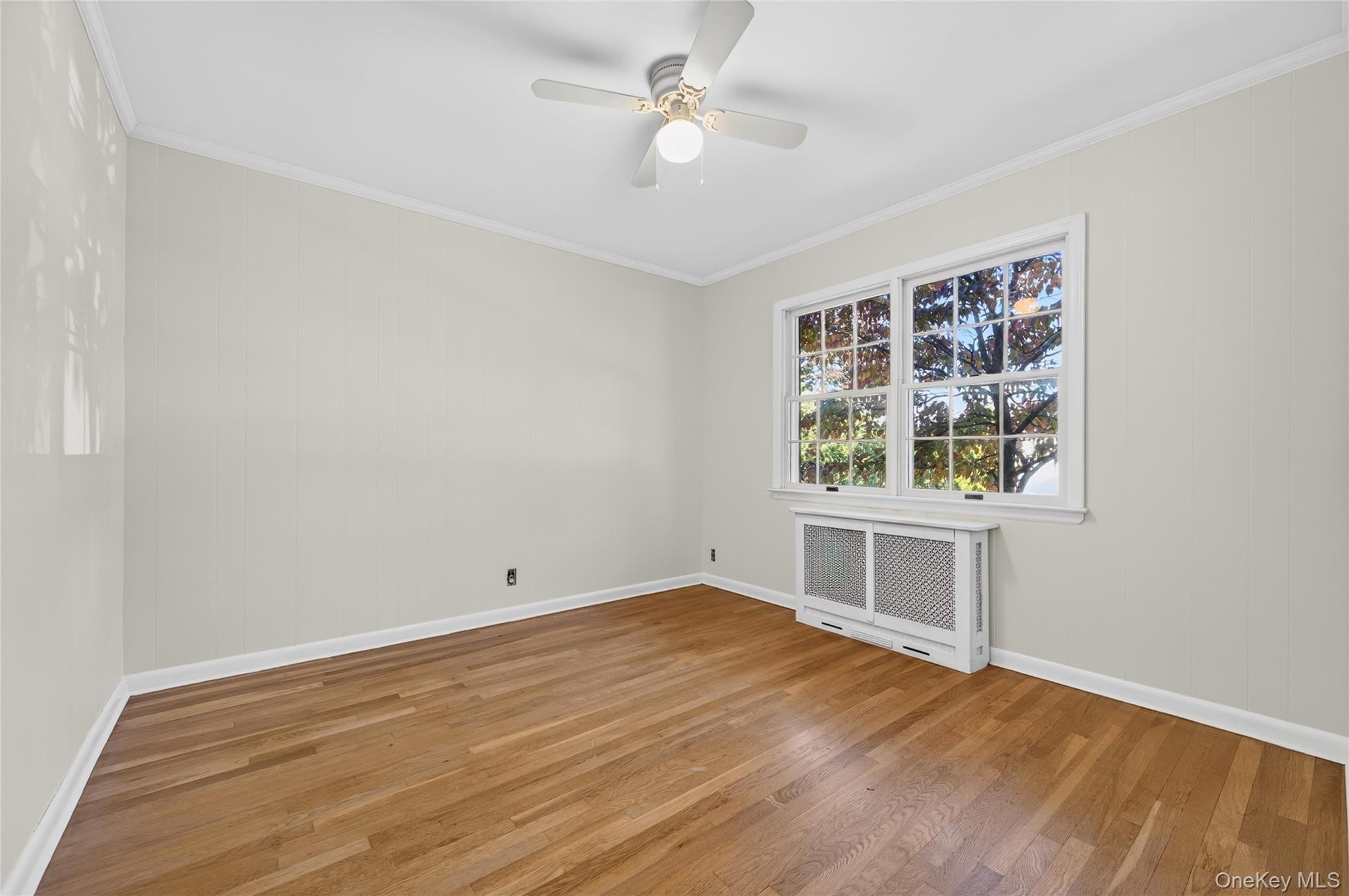 22 Dallas Avenue, New Hyde Park, NY, 11040 - 物件實景