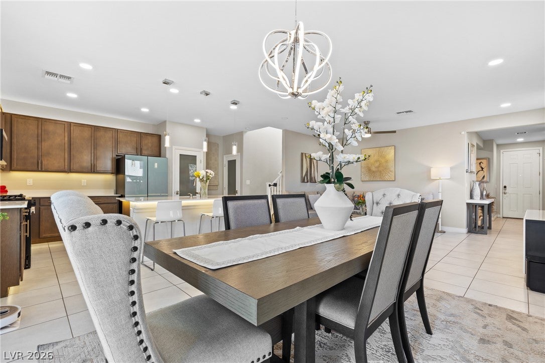 Las Vegas, Nevada, 89141, United States, 3 Bedrooms Bedrooms, ,3 BathroomsBathrooms,Residential,For Sale,2032290