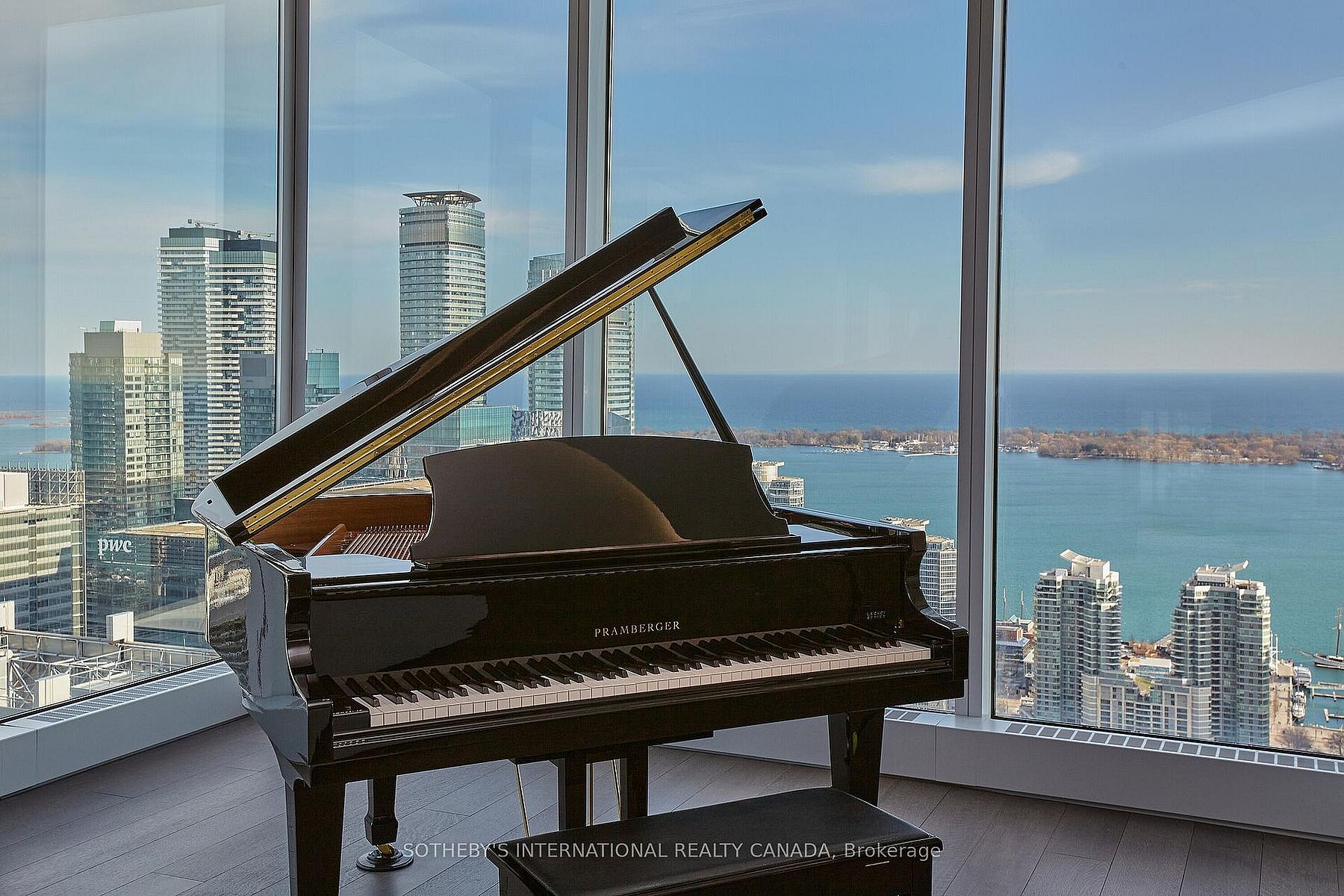  Residences of The Ritz Carlton - 物件實景