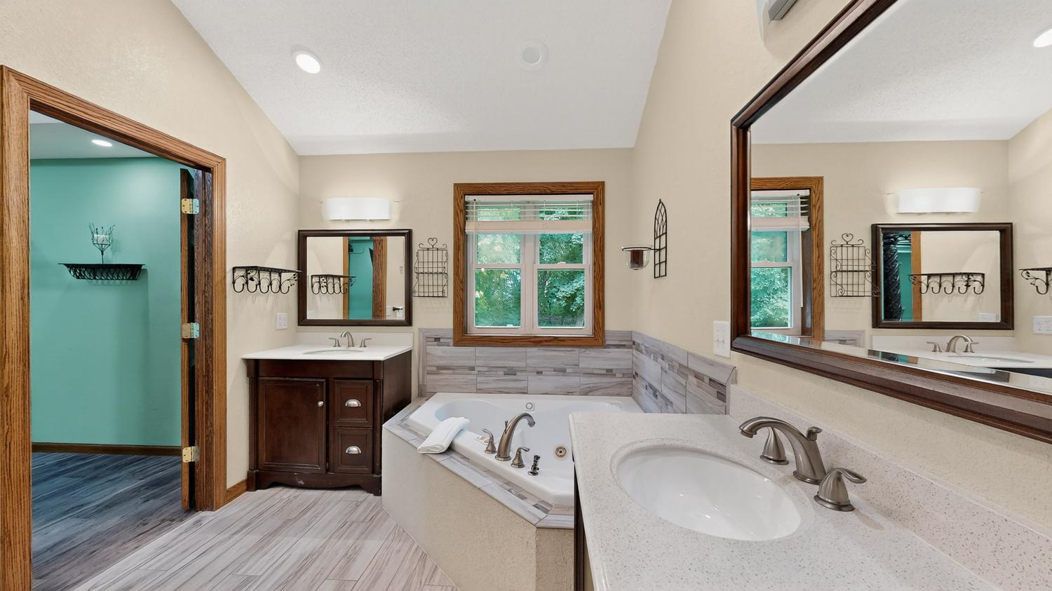 Udolpho Twp, Minnesota, 55917, United States, 5 Bedrooms Bedrooms, ,3 BathroomsBathrooms,Residential,For Sale,1940974