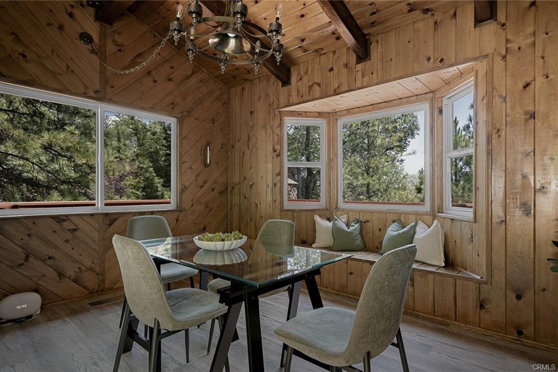  27947 Saint Bernard Lane, Lake Arrowhead California, 92352 - 物件實景