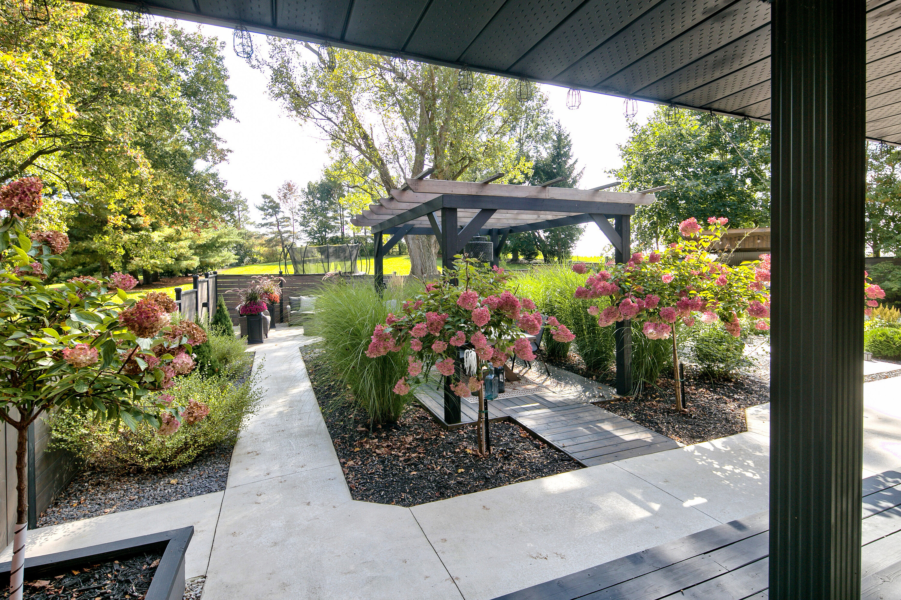  Charming Century Home - 物件實景