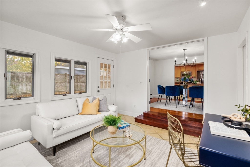 Belmont, Massachusetts, 02478, United States, 3 Bedrooms Bedrooms, ,3 BathroomsBathrooms,Residential,For Sale,1991610