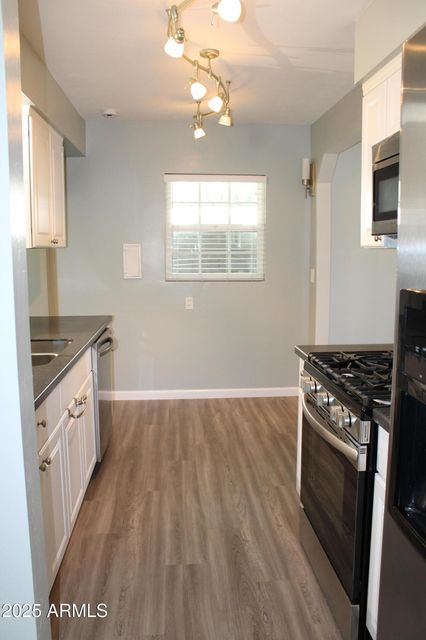 Phoenix, Arizona, 85013, United States, 3 Bedrooms Bedrooms, ,1 BathroomBathrooms,Residential,For Sale,1851751