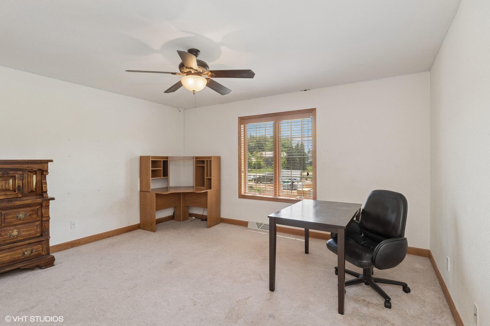 Caledonia, Wisconsin, 53126, United States, 4 Bedrooms Bedrooms, ,3 BathroomsBathrooms,Residential,For Sale,1882990