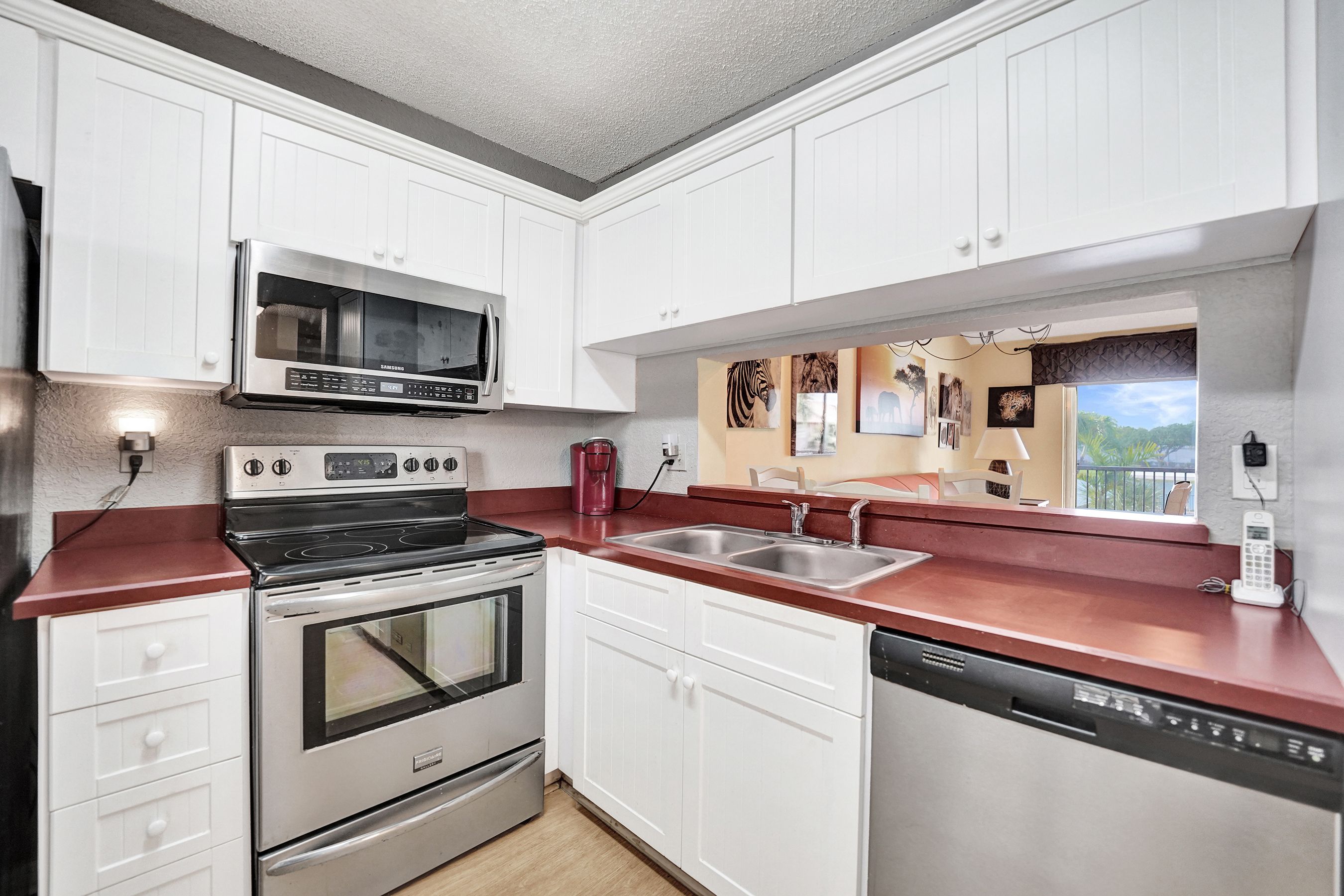  5531 Lakeside Drive, Margate, FL, 33063 - 物件實景