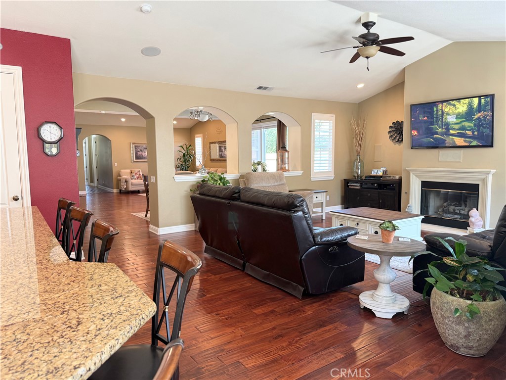 Lompoc, California, 93436, United States, 4 Bedrooms Bedrooms, ,3 BathroomsBathrooms,Residential,For Sale,1830317