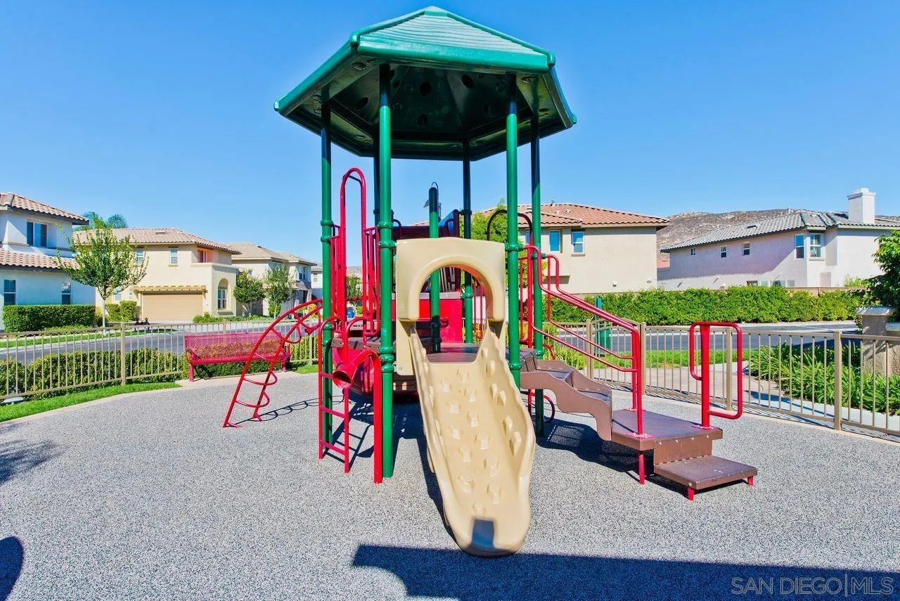 San Diego, California, 92127, United States, 3 Bedrooms Bedrooms, ,3 BathroomsBathrooms,Residential,For Sale,2002090