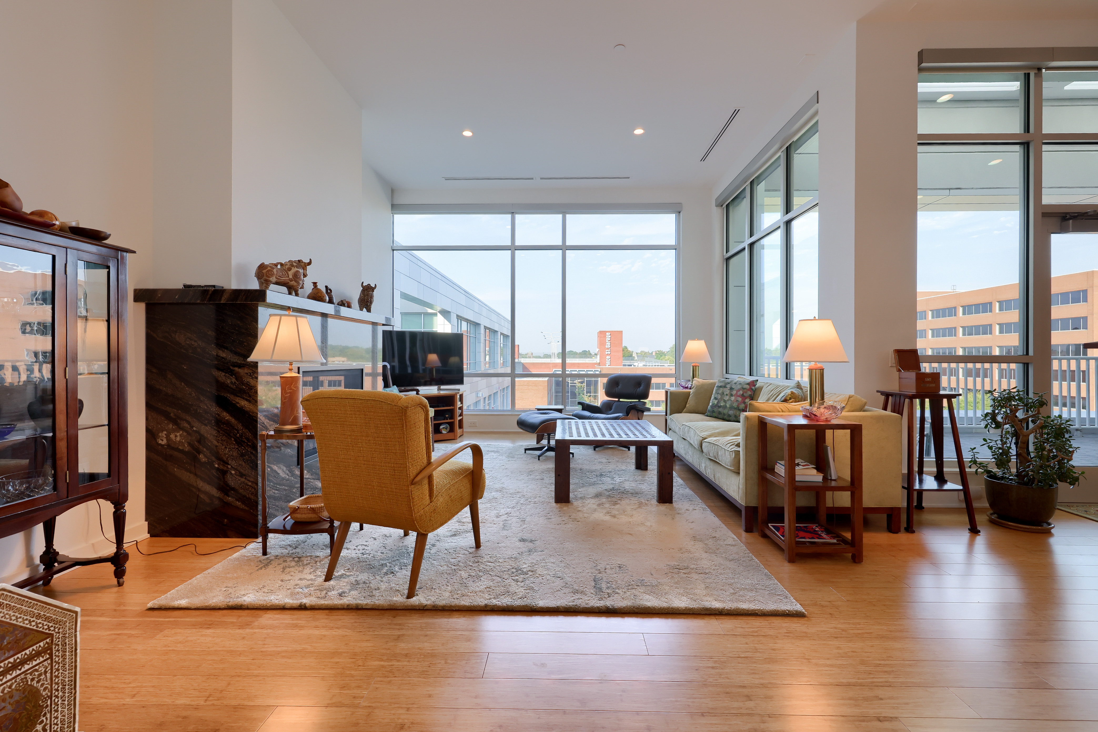  101 N Queen St, Unit 404 - 物件實景