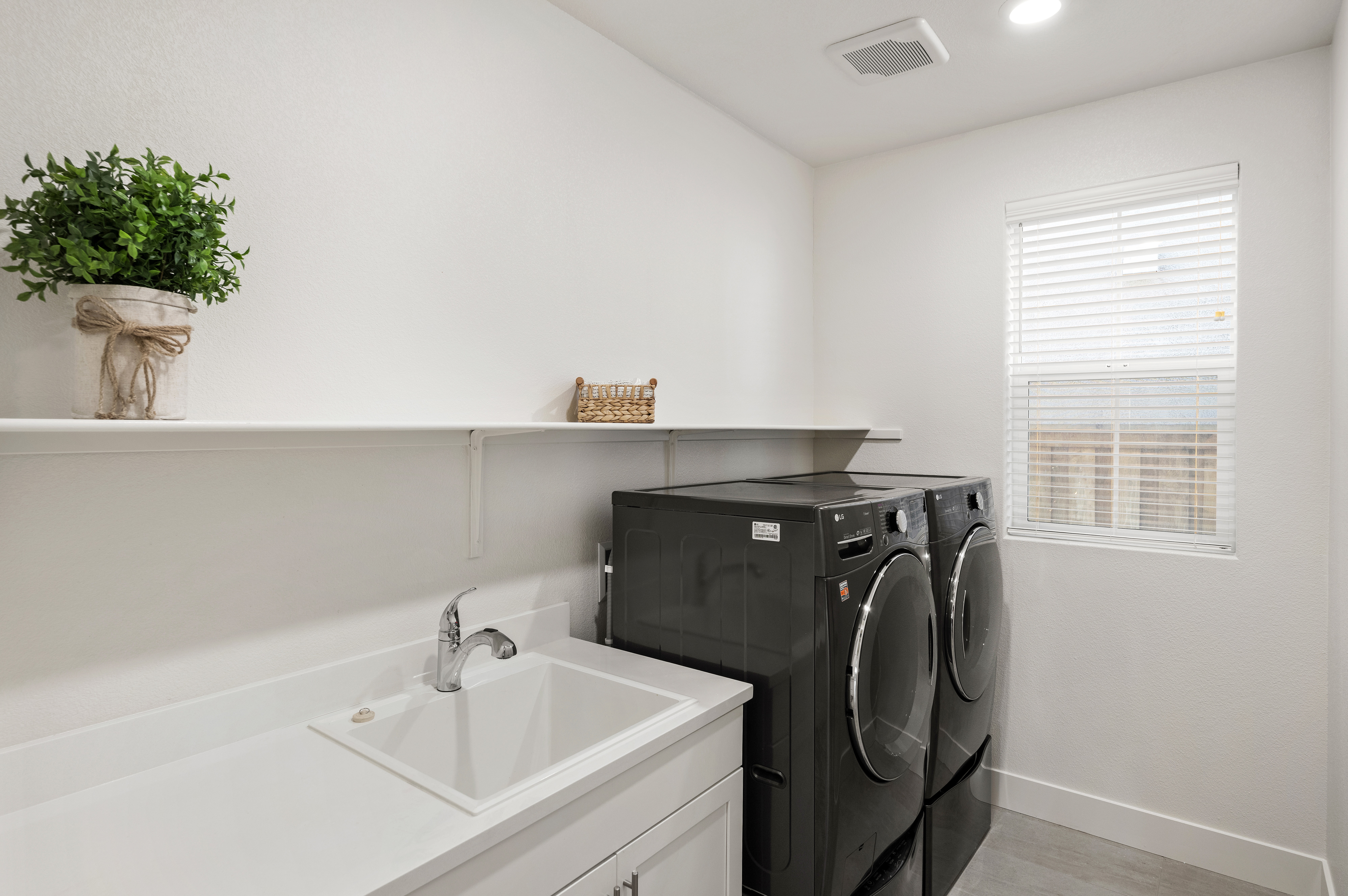  Sophisticated Single-Story Living in Prestigious Tracy Hills - 物件實景