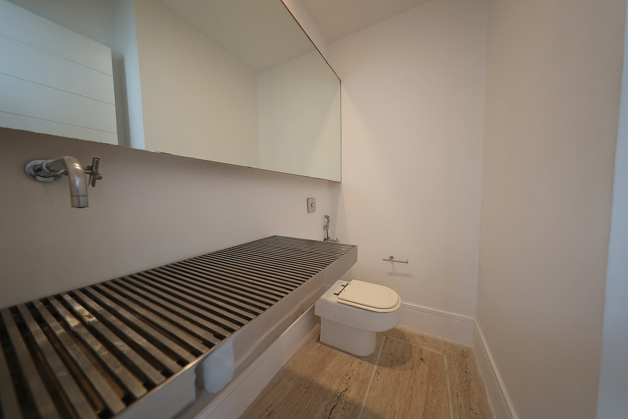  Duplex penthouse with ocean views in Leblon and generous layout - 物件實景