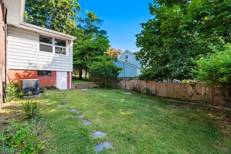 Clifton City, New Jersey, 07013-1523, United States, 3 Bedrooms Bedrooms, ,1 BathroomBathrooms,Residential,For Sale,1944968