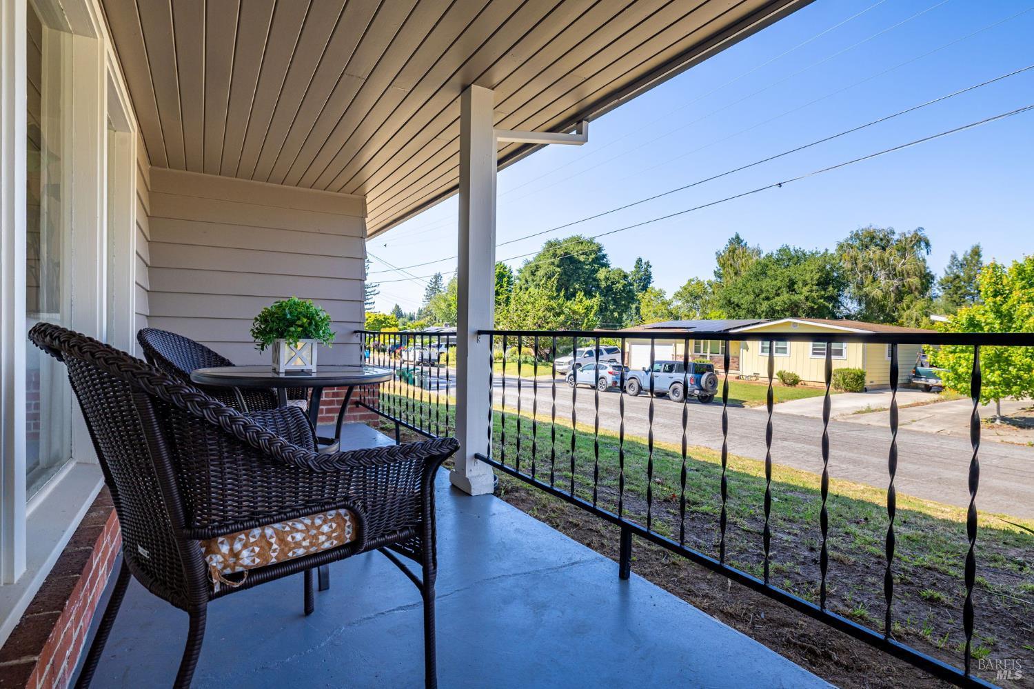 Sebastopol, California, 95472, United States, 2 Bedrooms Bedrooms, ,1 BathroomBathrooms,Residential,For Sale,2048872