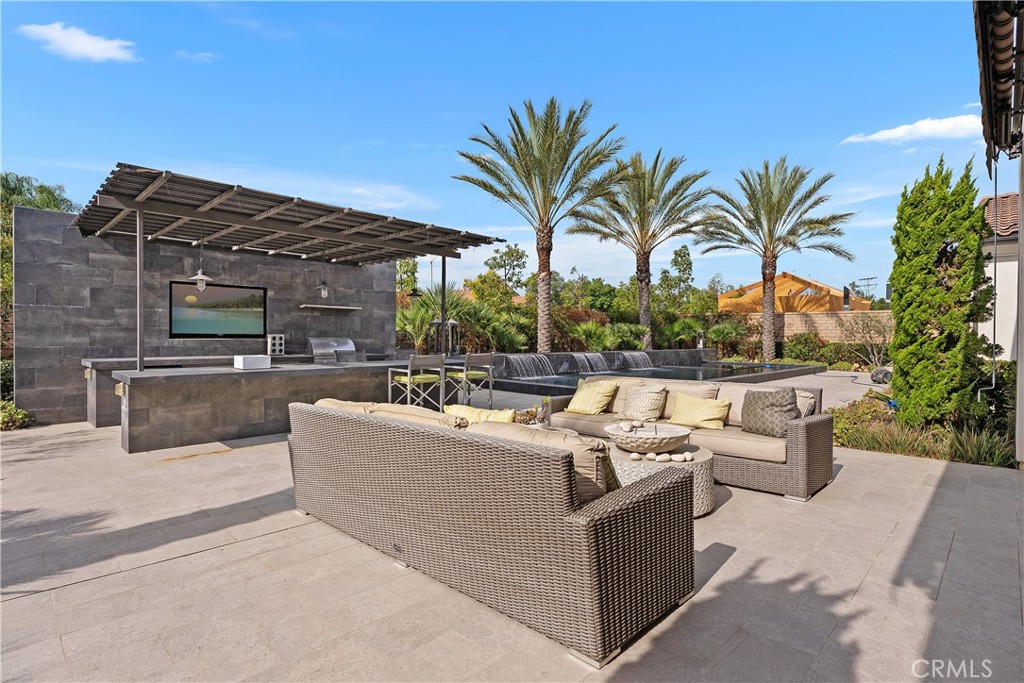 Yorba Linda, California, 92886, United States, 4 Bedrooms Bedrooms, ,4 BathroomsBathrooms,Residential,For Sale,1989032