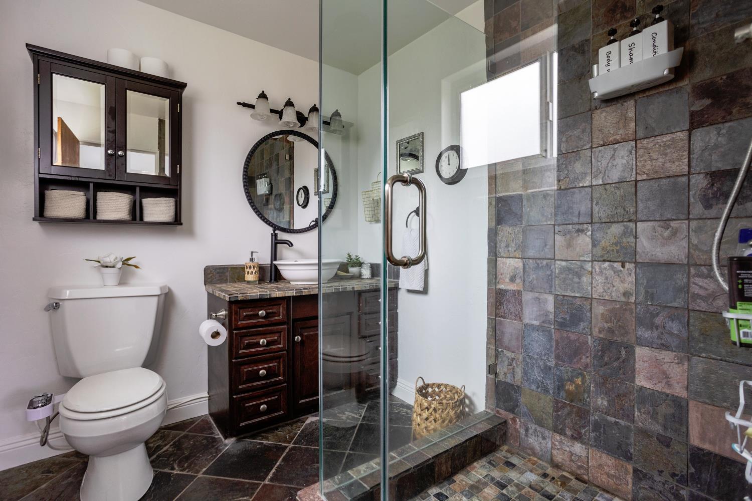 Modesto, California, 95350, United States, 4 Bedrooms Bedrooms, ,3 BathroomsBathrooms,Residential,For Sale,2012563