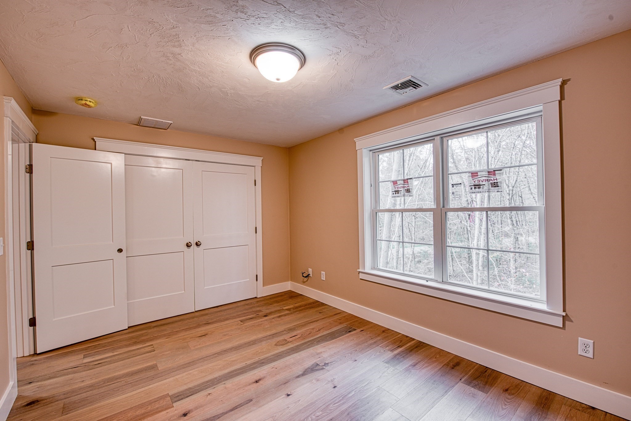 Norton, Massachusetts, 02766, United States, 4 Bedrooms Bedrooms, ,3 BathroomsBathrooms,Residential,For Sale,1869812