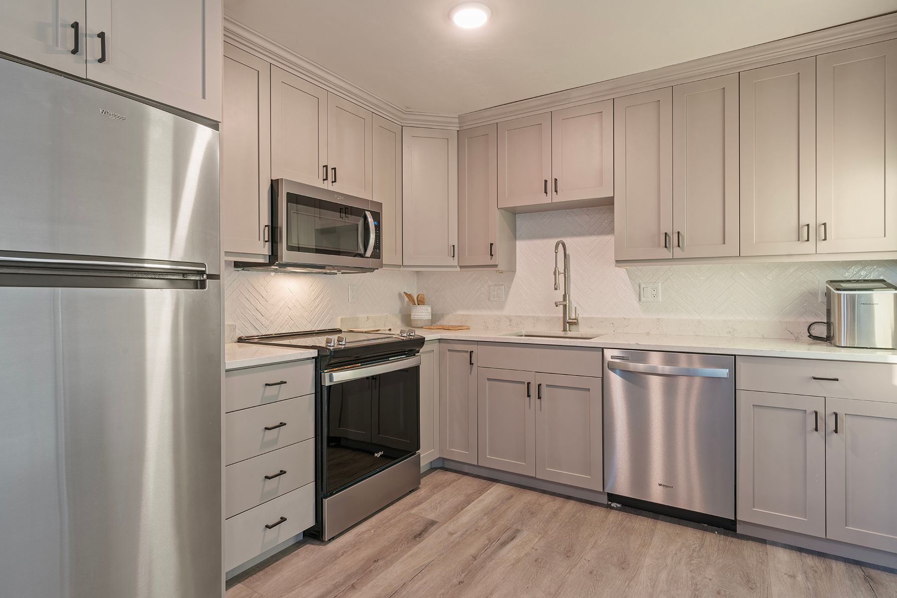  Privacy in Bedford - 物件實景