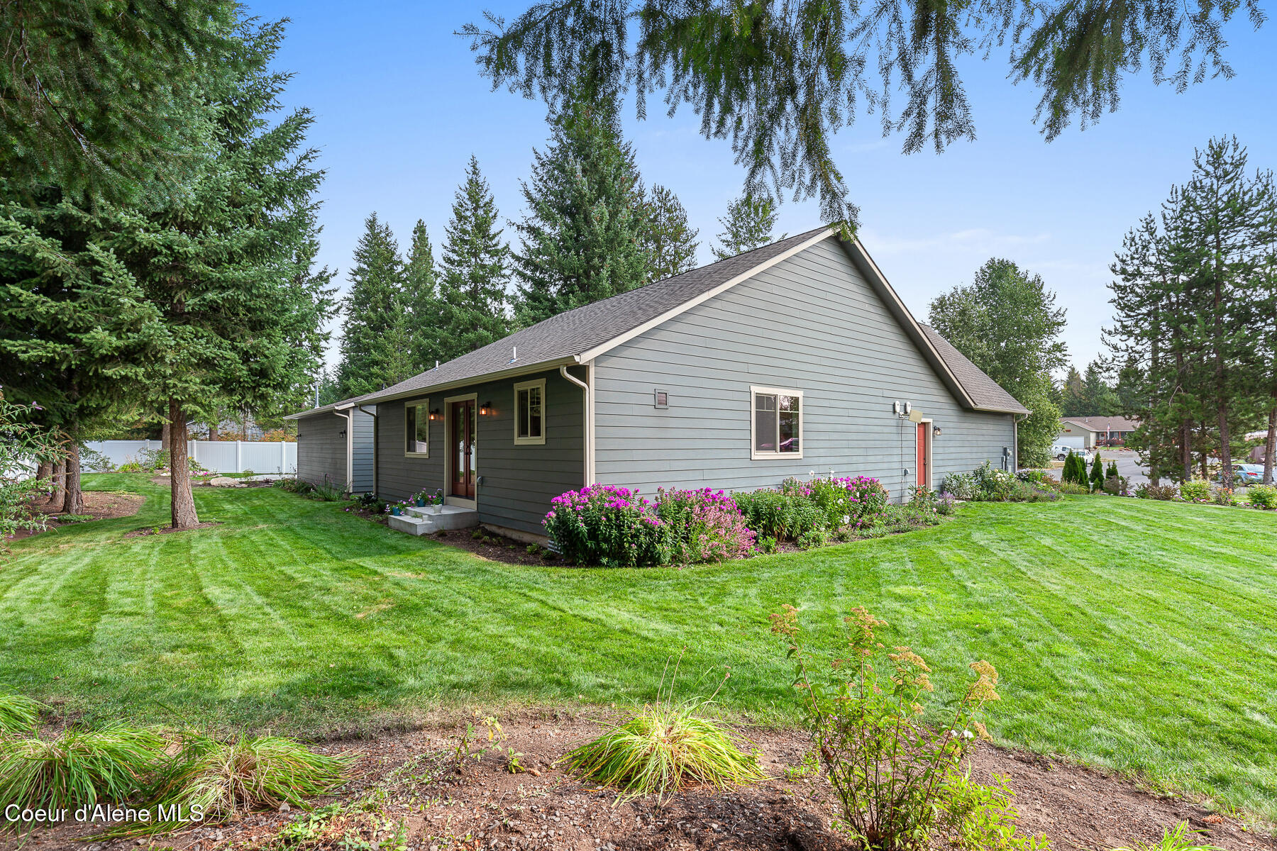 Spirit Lake, Idaho, 83869, United States, 3 Bedrooms Bedrooms, ,2 BathroomsBathrooms,Residential,For Sale,2035725
