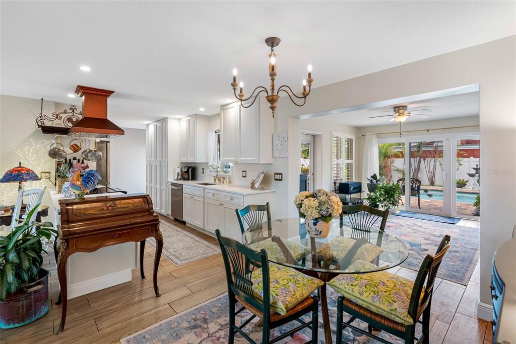 St Pete Beach, Florida, 33706, United States, 2 Bedrooms Bedrooms, ,2 BathroomsBathrooms,Residential,For Sale,1885302