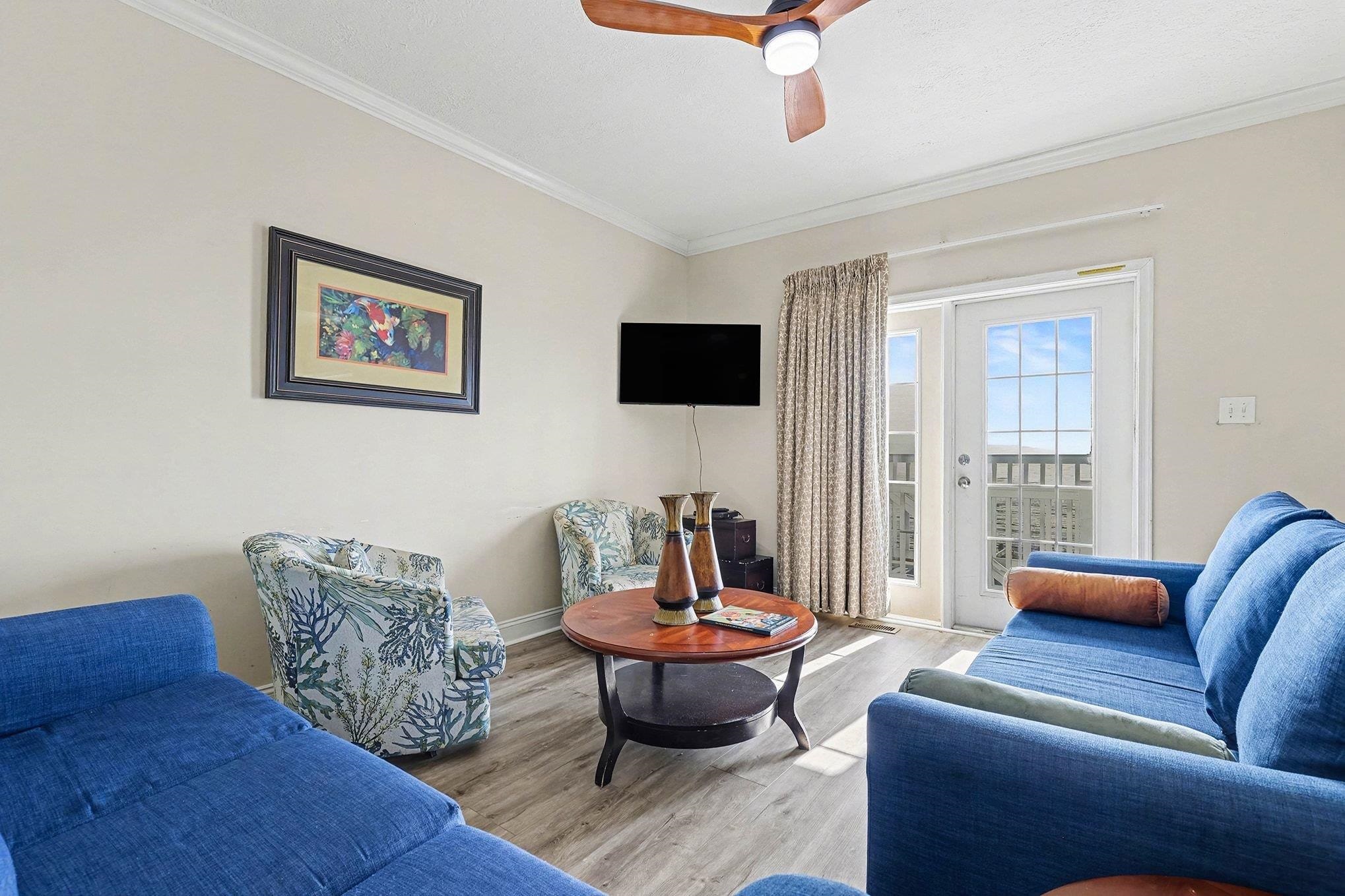 North Myrtle Beach, South Carolina, 29582, United States, 8 Bedrooms Bedrooms, ,7 BathroomsBathrooms,Residential,For Sale,2049472