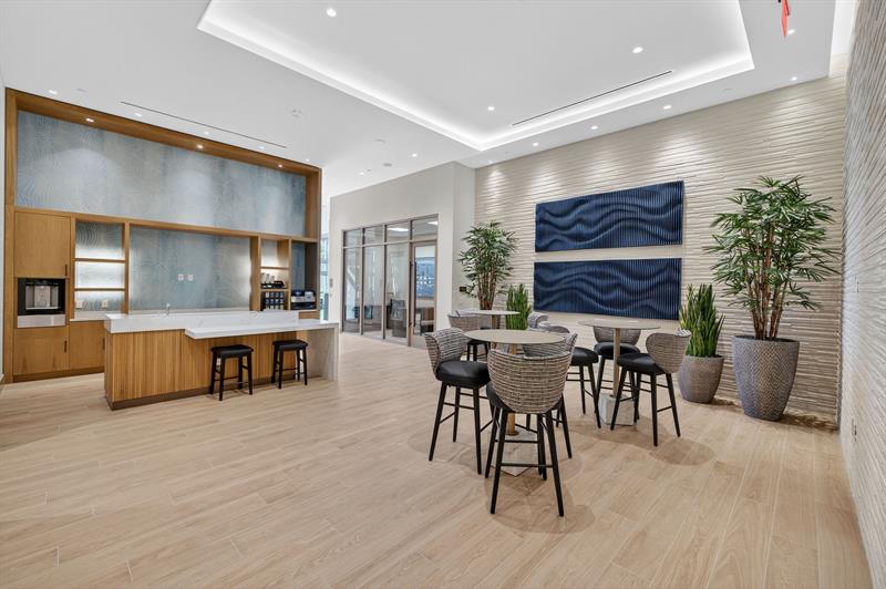 Fort Lauderdale, Florida, 33304, United States, 2 Bedrooms Bedrooms, ,4 BathroomsBathrooms,Residential,For Sale,2002084