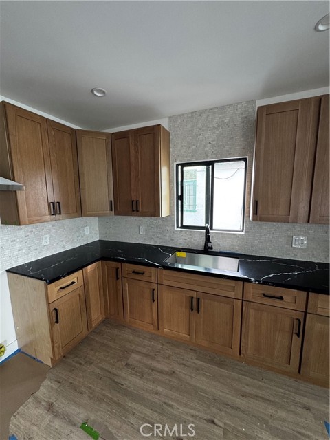 Los Angeles, California, 90043, United States, 4 Bedrooms Bedrooms, ,3 BathroomsBathrooms,Residential,For Sale,1975059