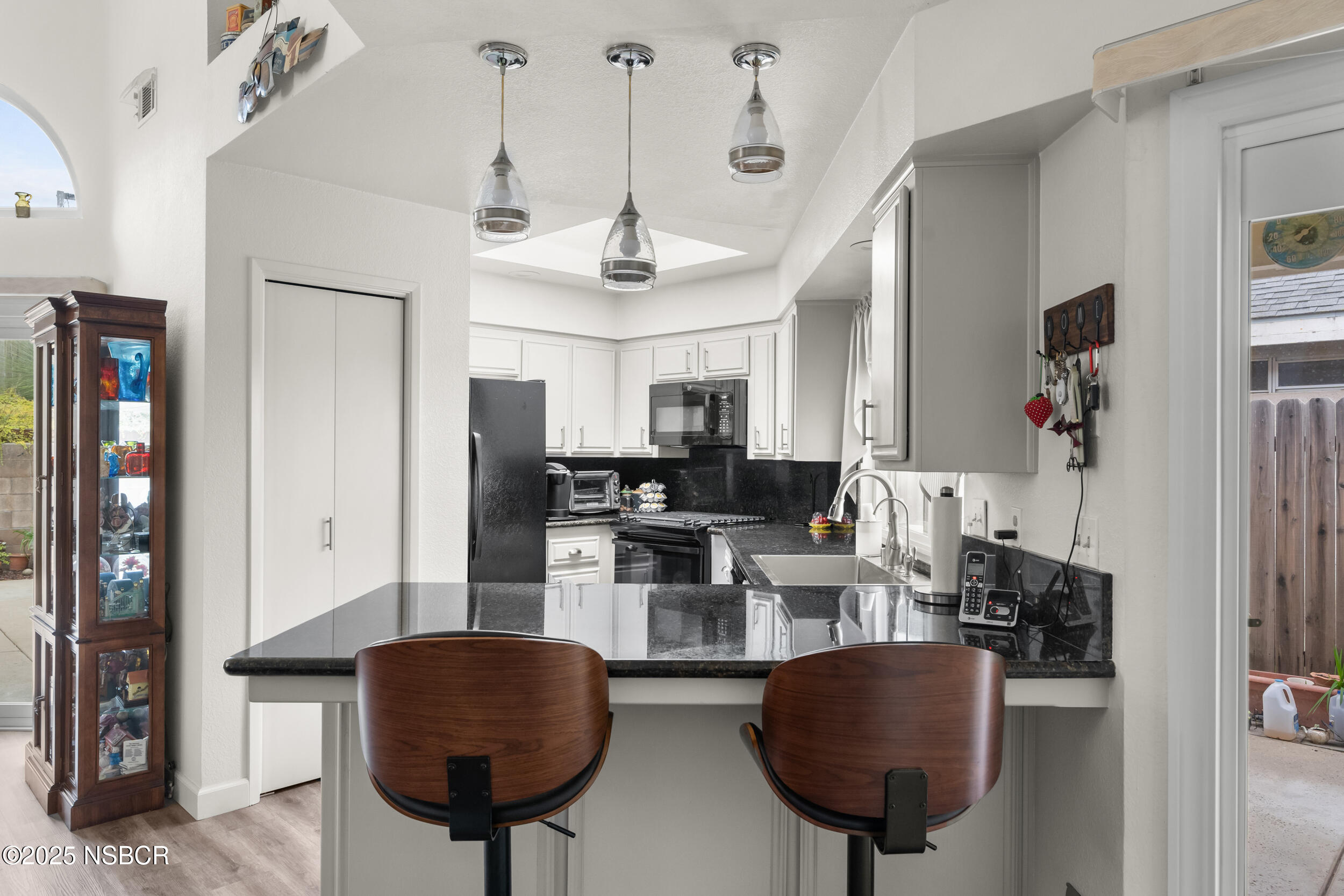 Santa Maria, California, 93455, United States, 3 Bedrooms Bedrooms, ,2 BathroomsBathrooms,Residential,For Sale,1974845