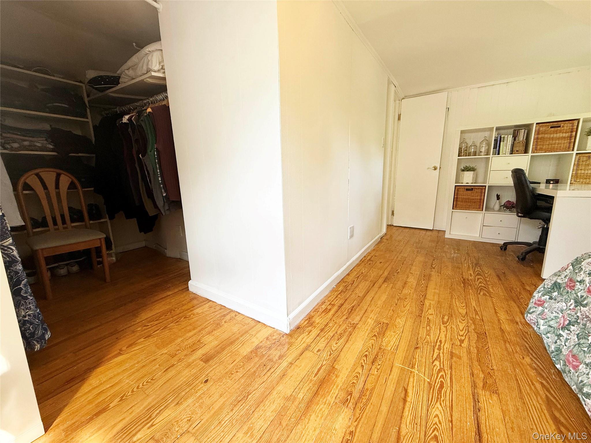 Sea Cliff, New York, 11579, United States, 2 Bedrooms Bedrooms, ,2 BathroomsBathrooms,Residential,For Sale,1920035