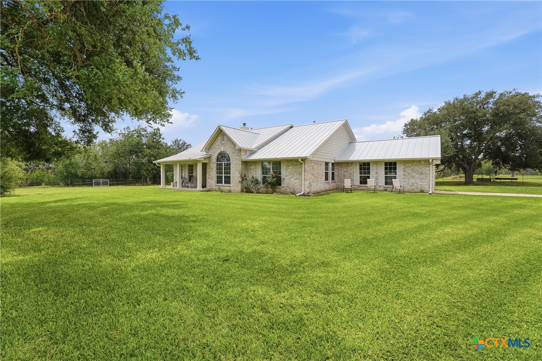 Seguin, Texas, 78155, United States, 5 Bedrooms Bedrooms, ,3 BathroomsBathrooms,Residential,For Sale,2049422