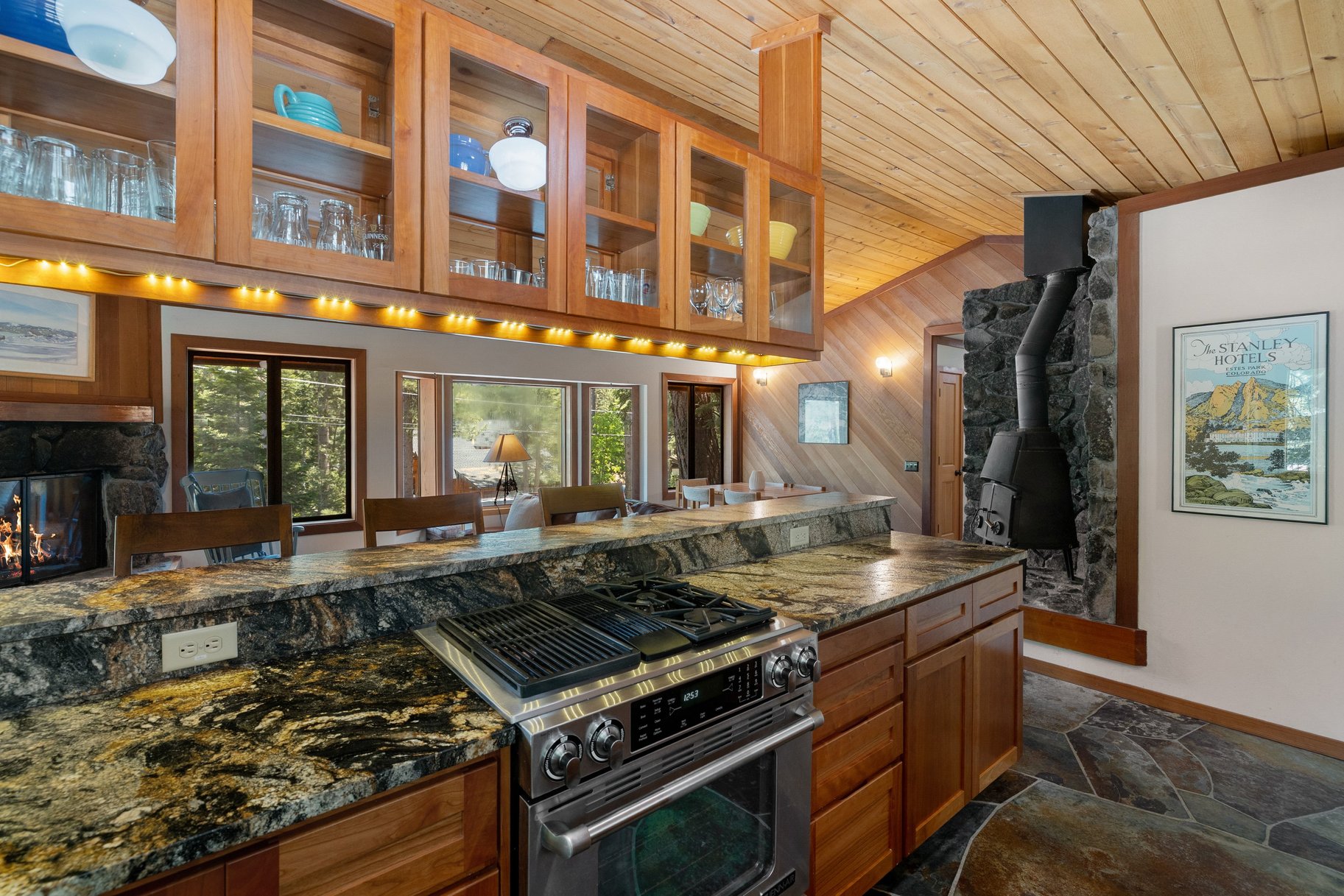  Cozy Olympic Valley Ski Cabin Near Palisades Tahoe - 物件實景