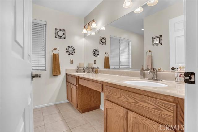 Yucaipa, California, 92399, United States, 3 Bedrooms Bedrooms, ,3 BathroomsBathrooms,Residential,For Sale,1874344