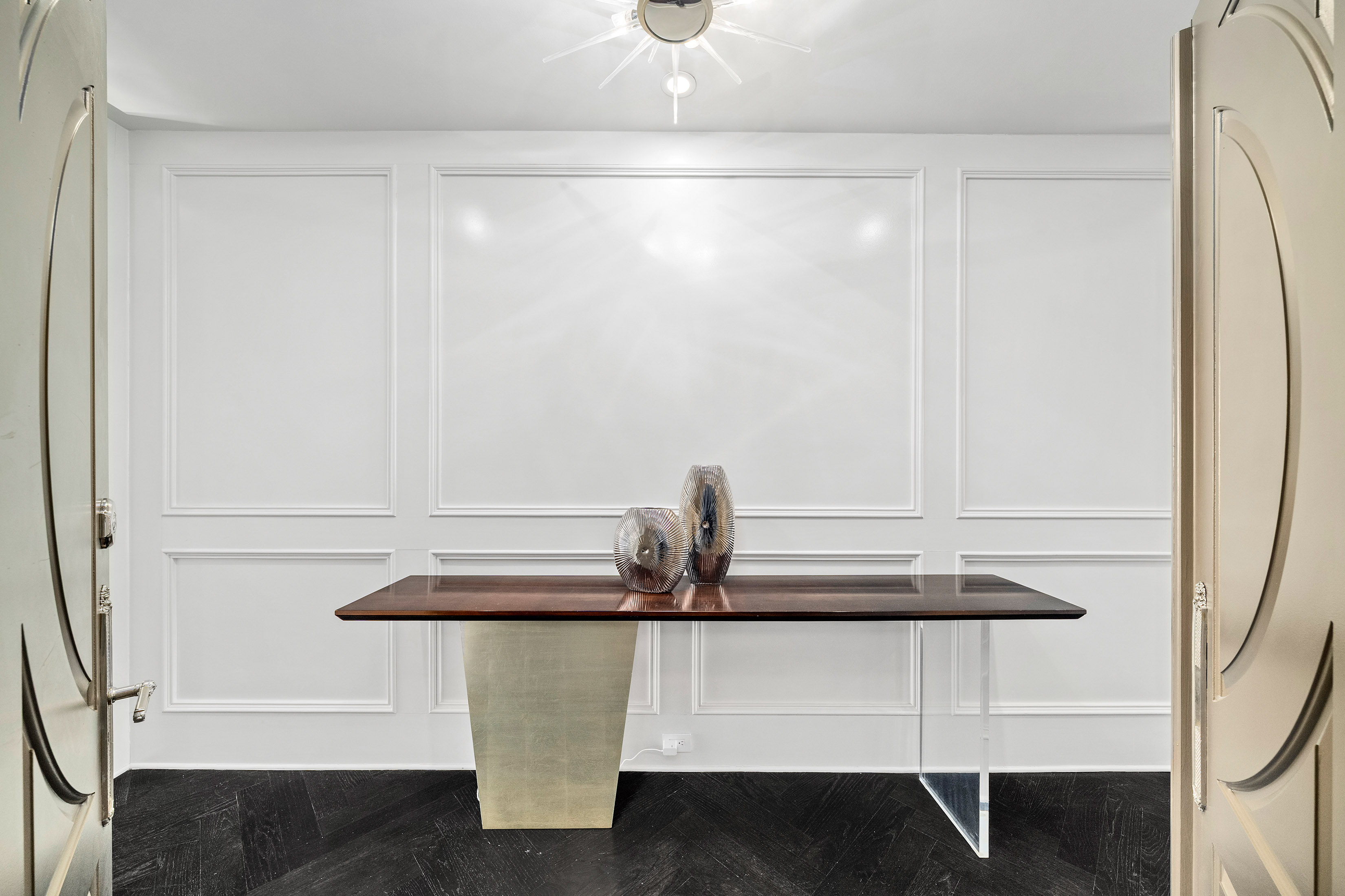  Fully Renovated Residence with Stunning Skyline Views - 物件實景