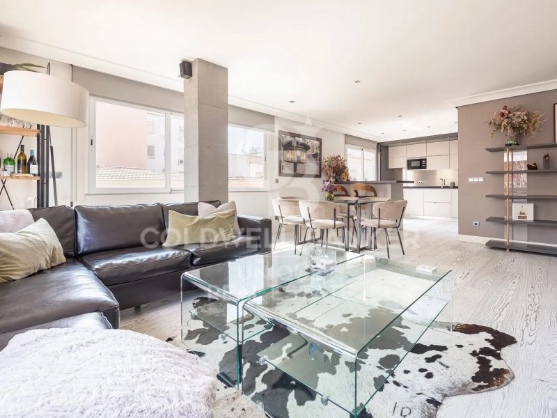 Madrid, Comunidad de Madrid, ES, 3 Bedrooms Bedrooms, ,4 BathroomsBathrooms,Residential,For Sale,1849592