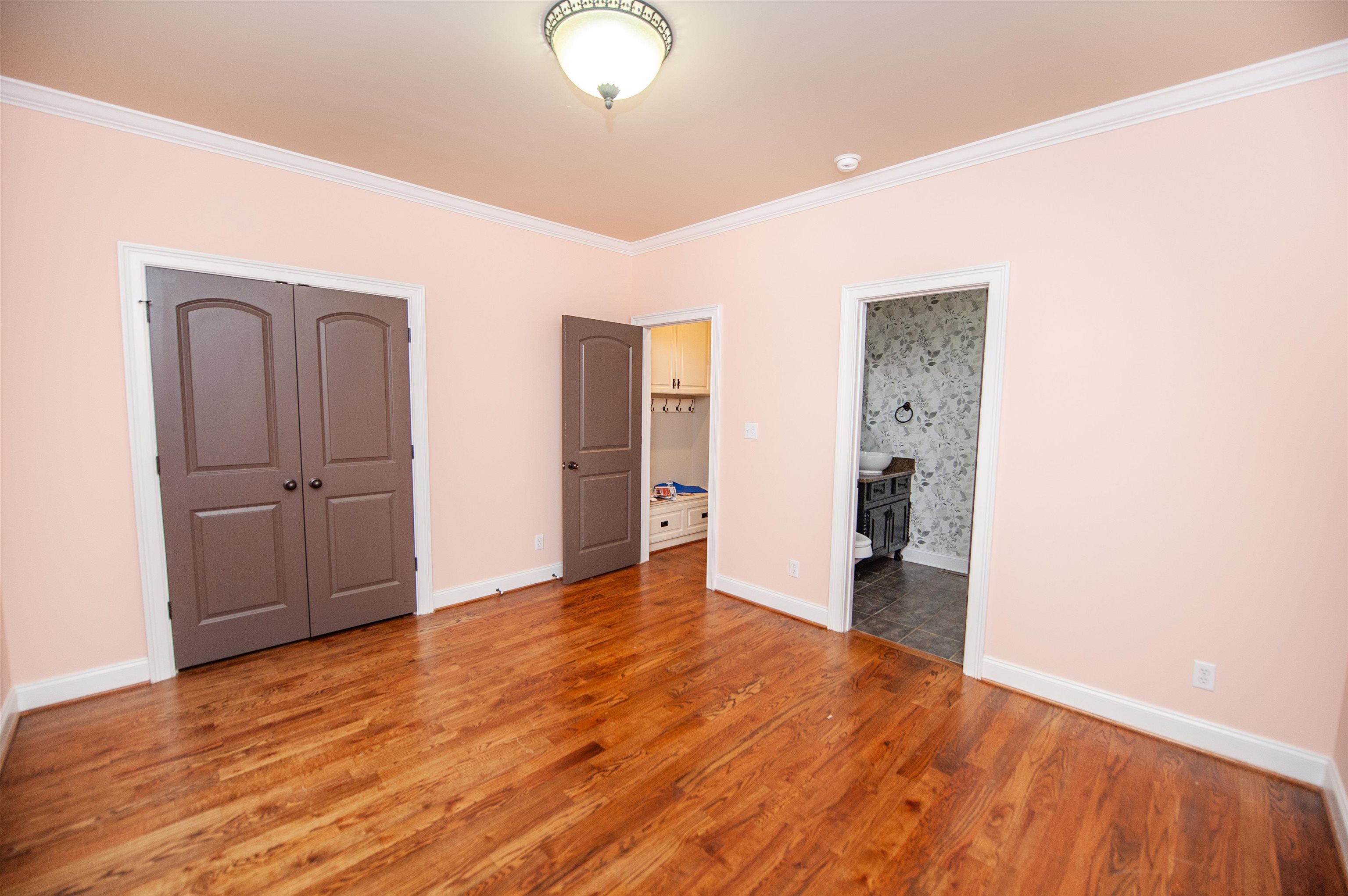 Boiling Springs, South Carolina, 29316, United States, 5 Bedrooms Bedrooms, ,5 BathroomsBathrooms,Residential,For Sale,1738037